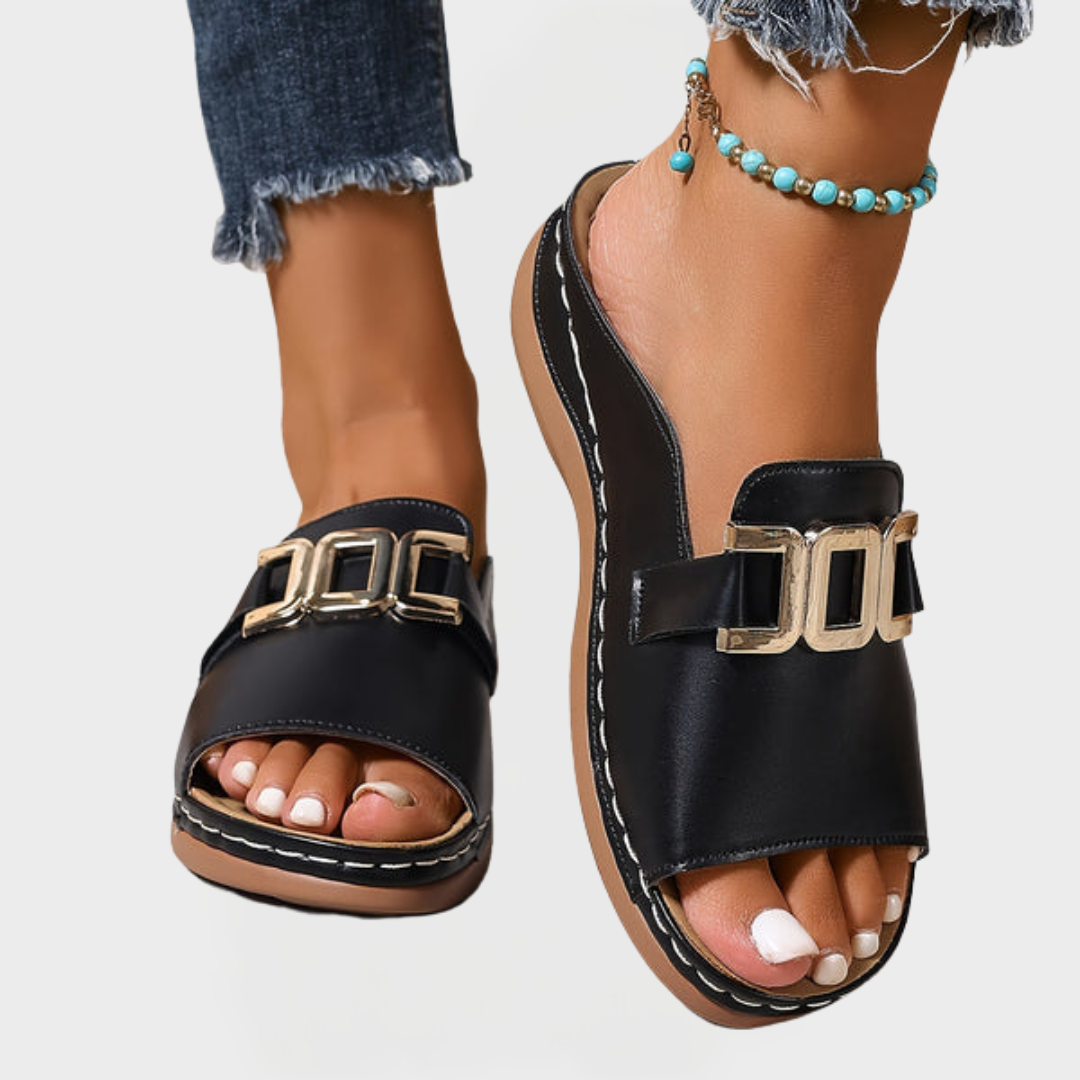 Sandals with Thick Heel and Easy Fit