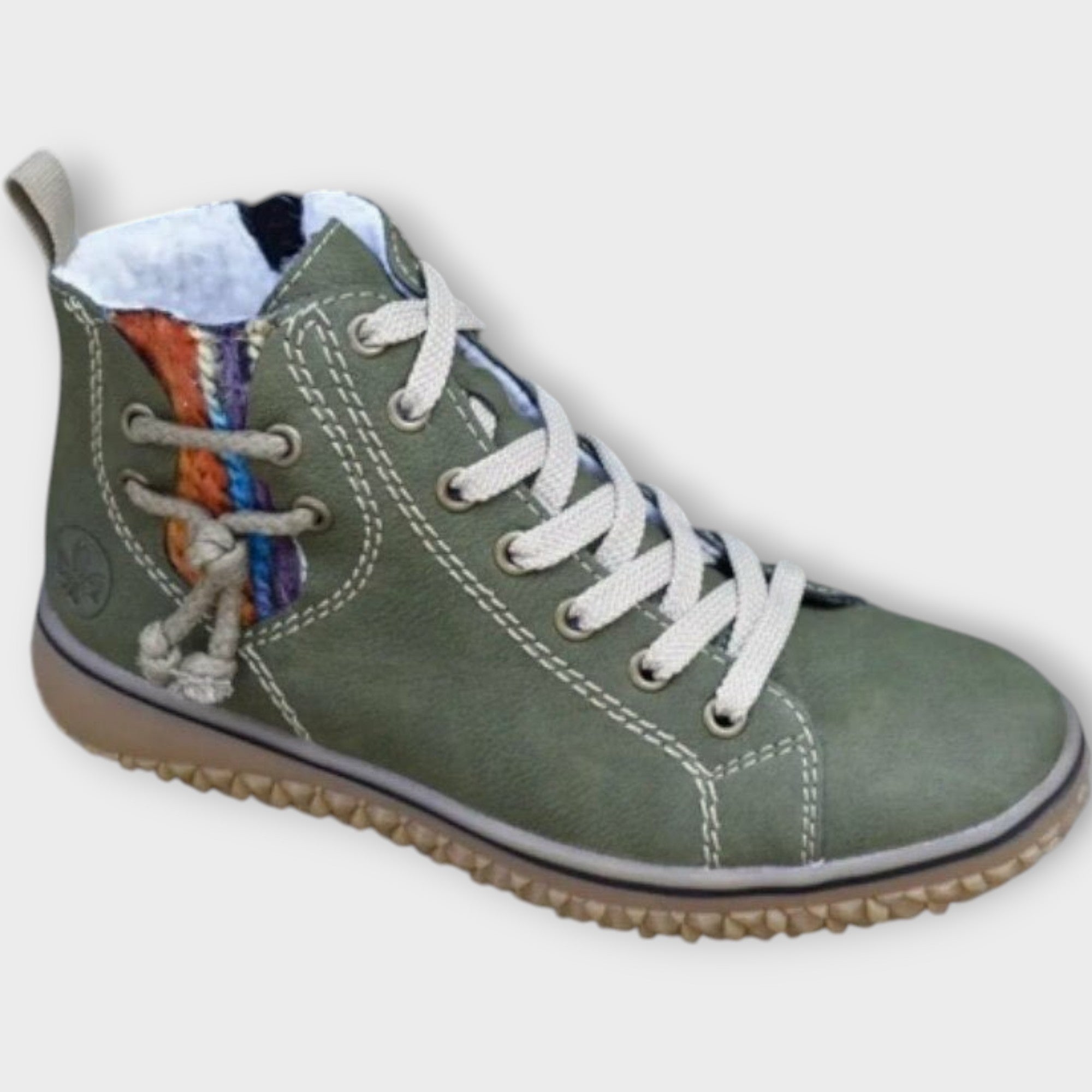 Modern Sports Boots with Comfortable Fit