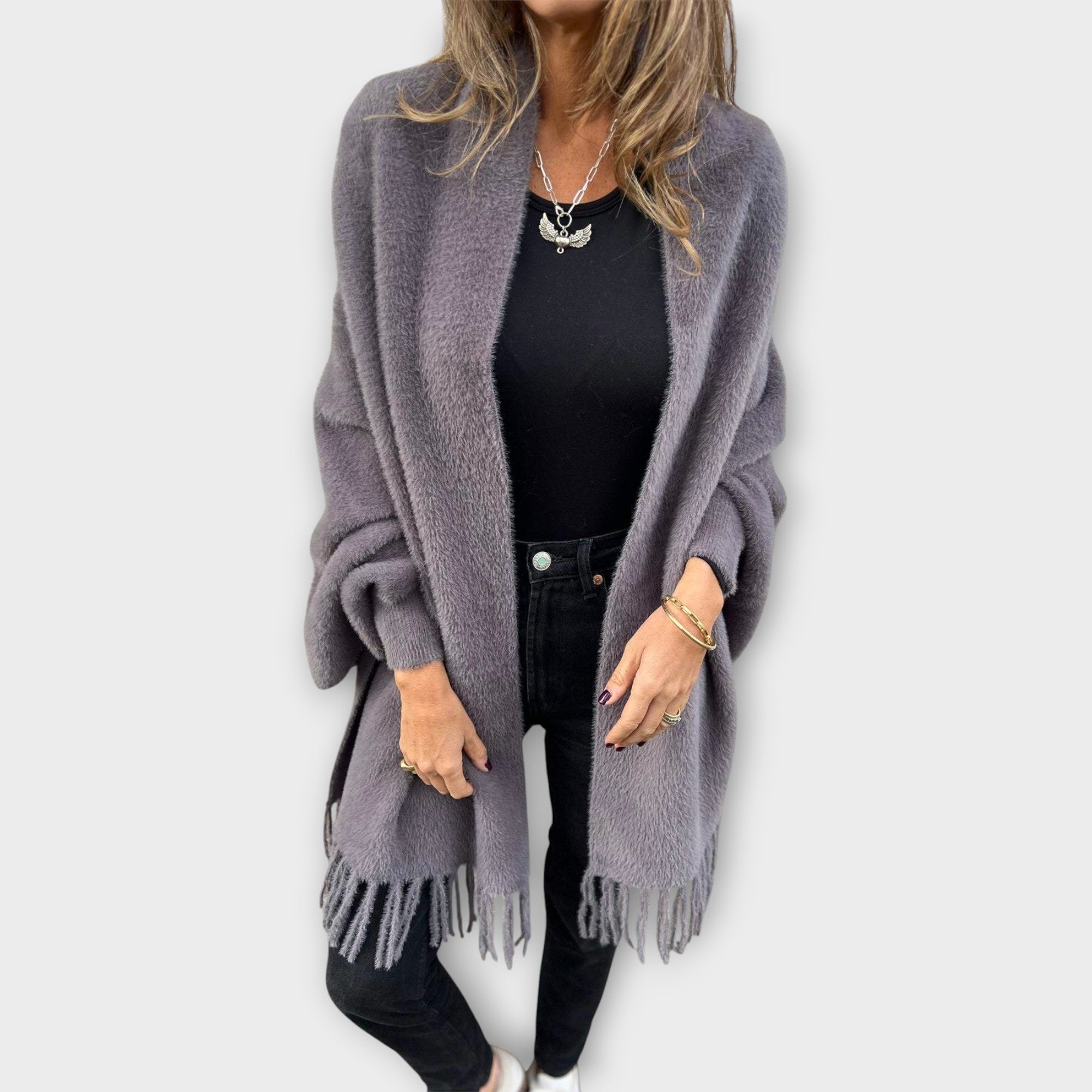 Knitted Wrap with Fringes