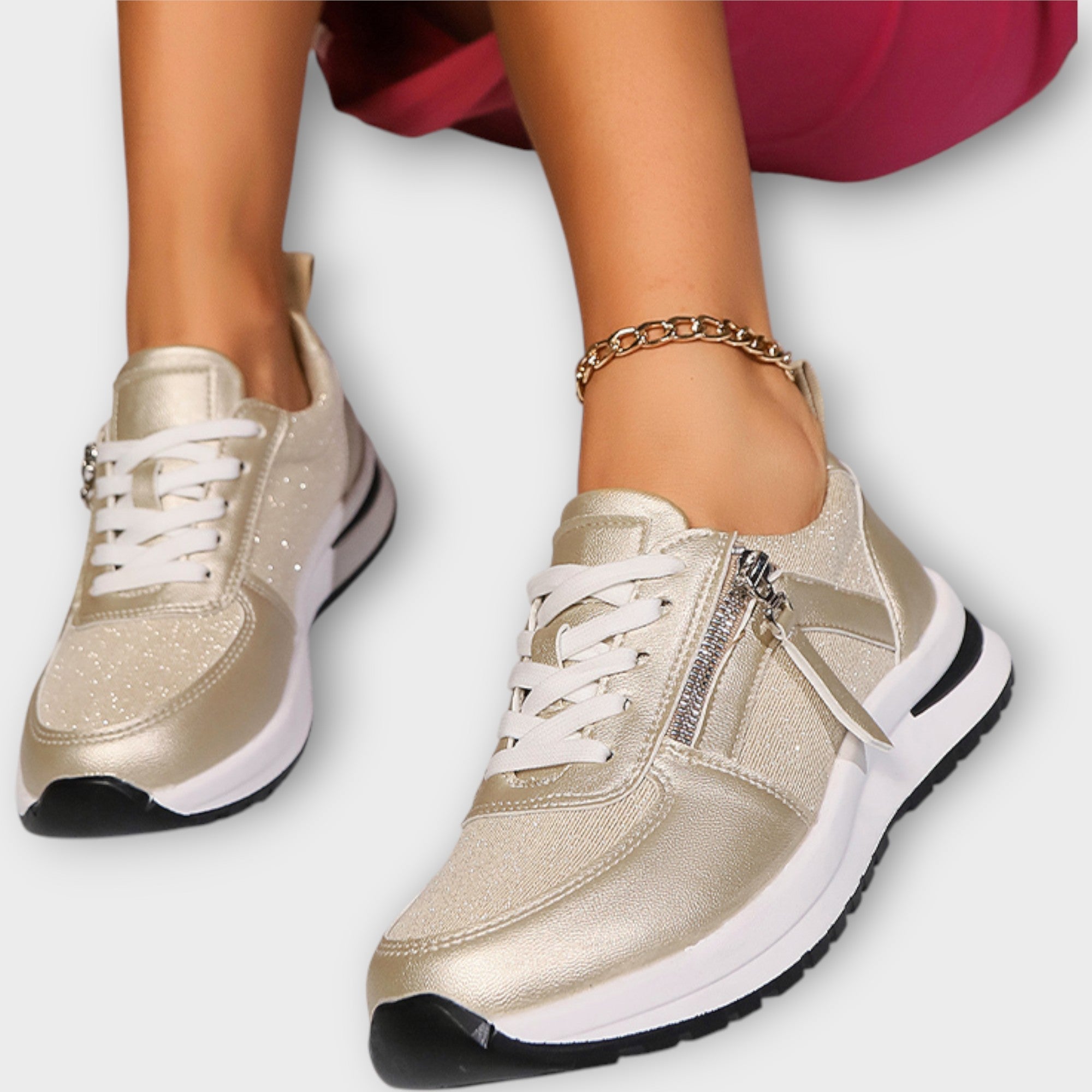 Sports Shoes with Comfort and Timeless Style
