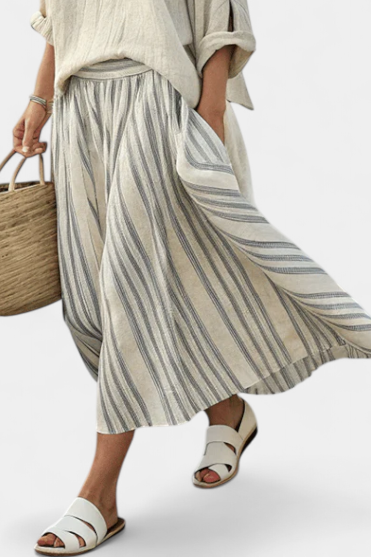 Casual Daisy Set with Oversized Top and Striped Midi Skirt Made from Bamboo Linen for a Stylish and Comfortable Look
