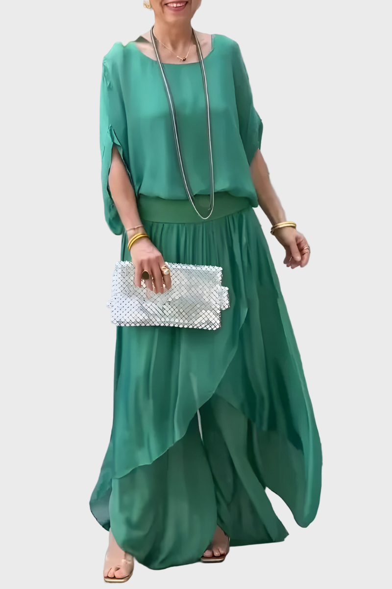 Top Wide and Trousers with Rips – Two-Piece Set in Chiffon