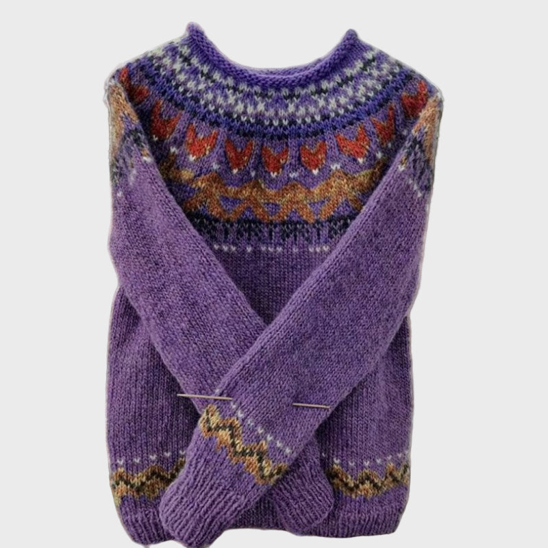 Knitted Retro-Inspired Turtleneck