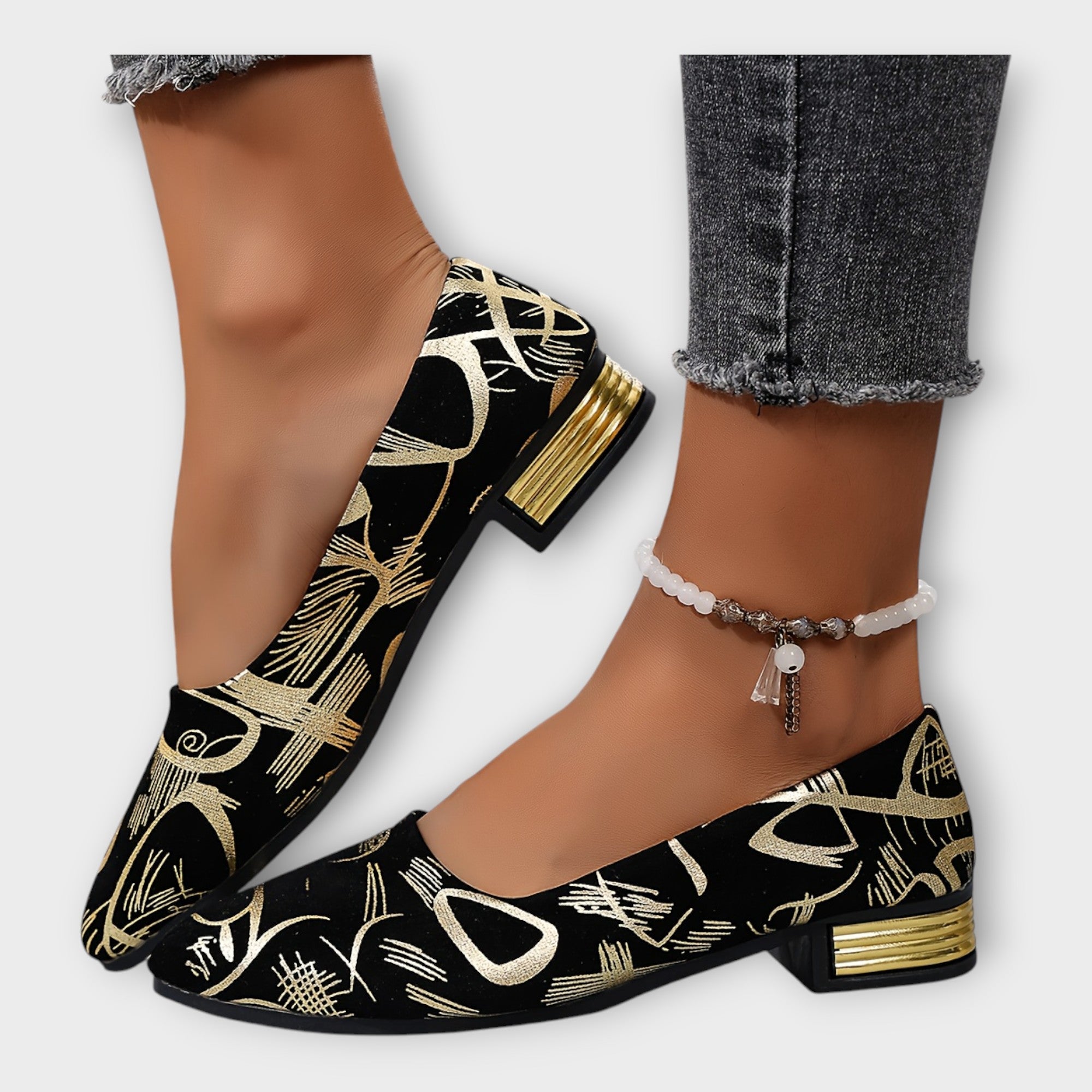 Elegant Ballerina Flats with Refined Details