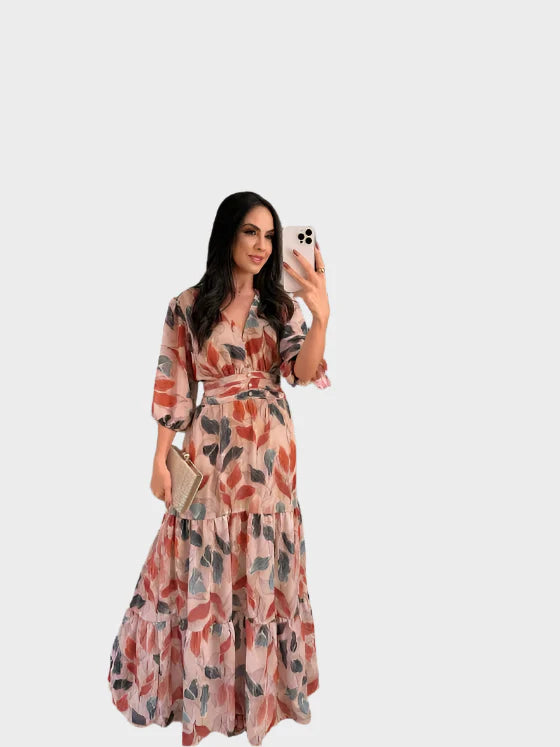 Long Dress with Floral Pattern and Comfortable Fit for Elegant Days