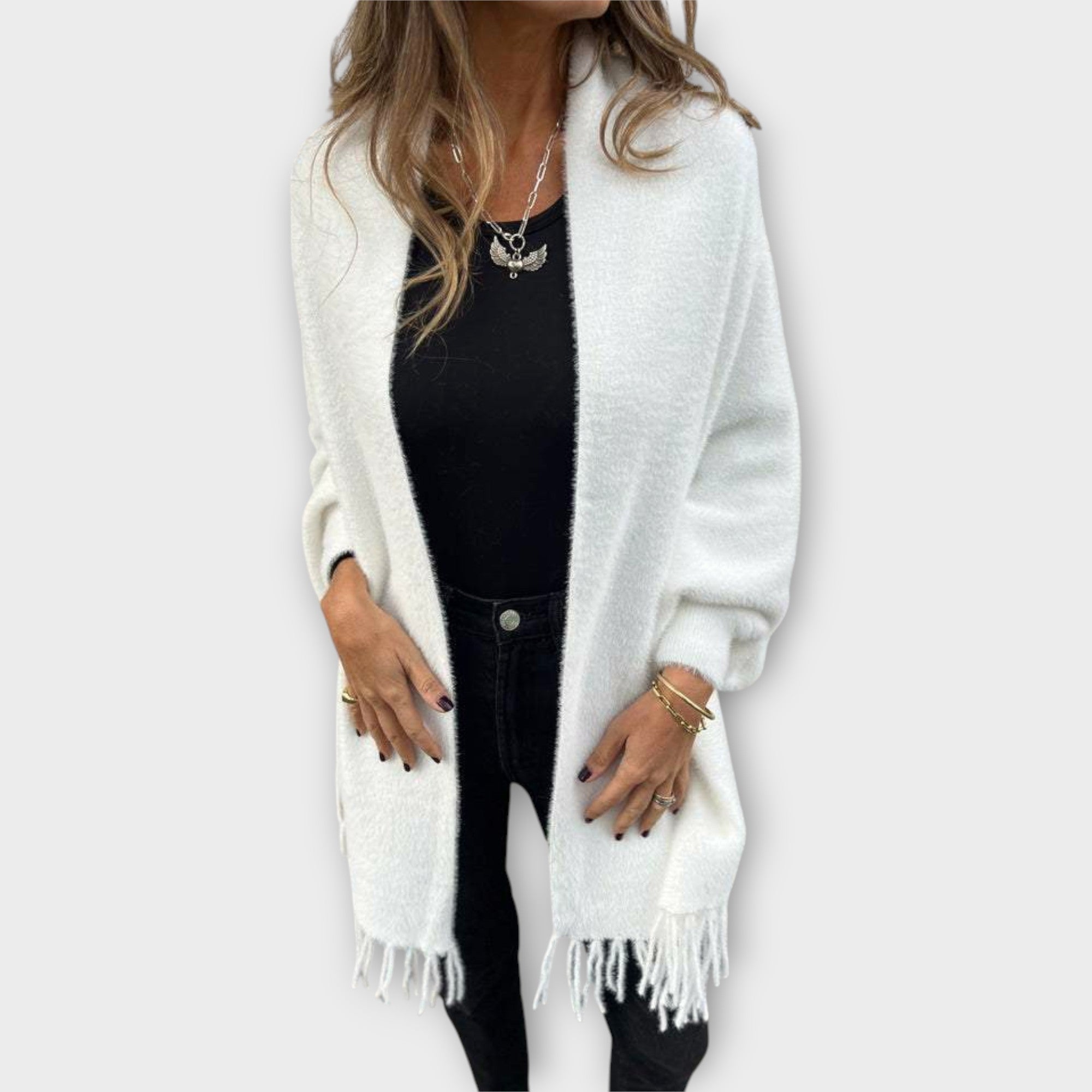 Knitted Wrap with Fringes