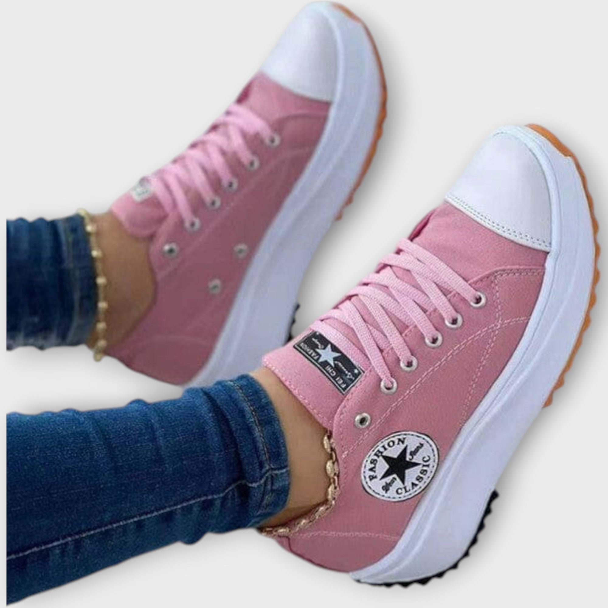 Elegant Sneakers with Modern Design