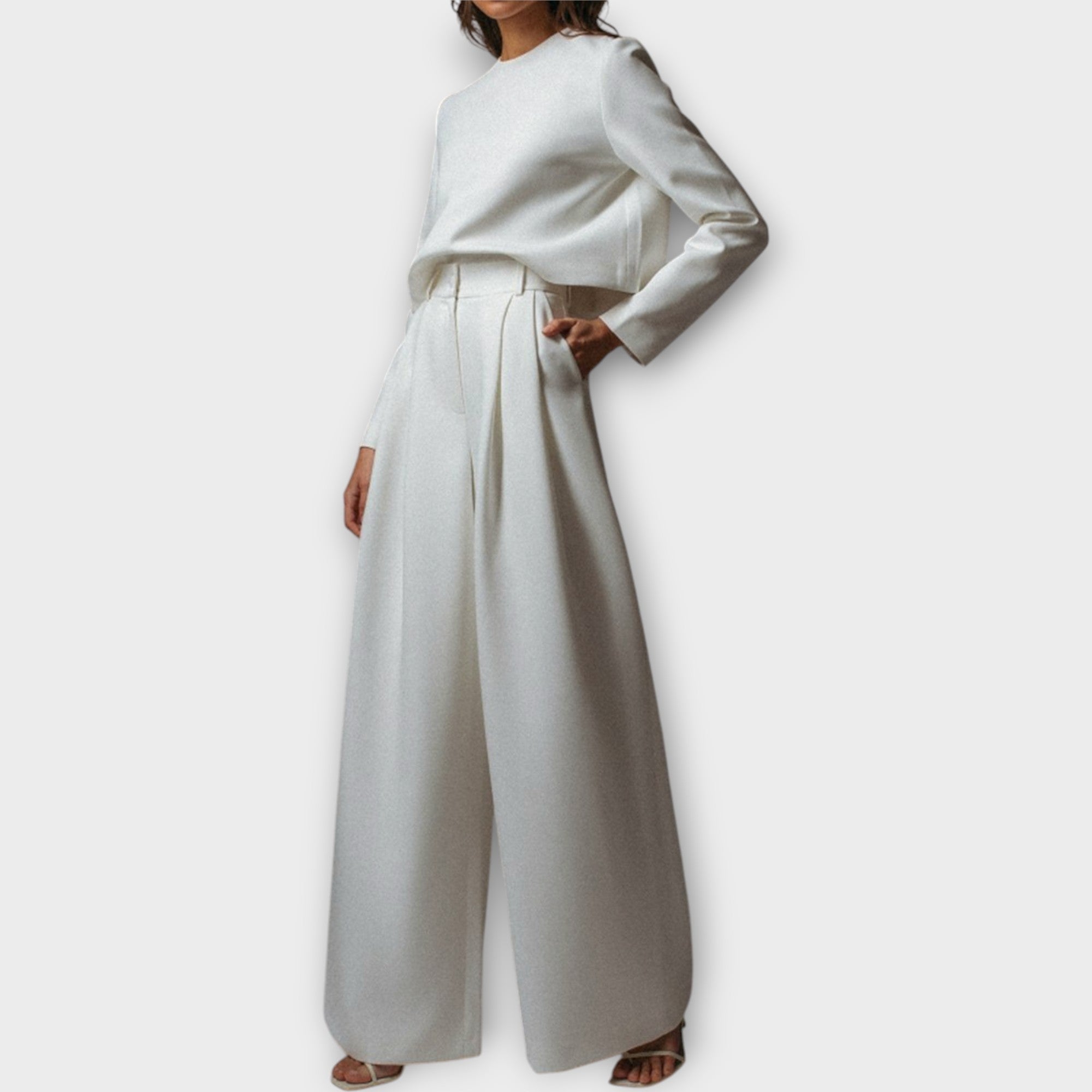 Set with Elegant Simplicity and Timeless Style