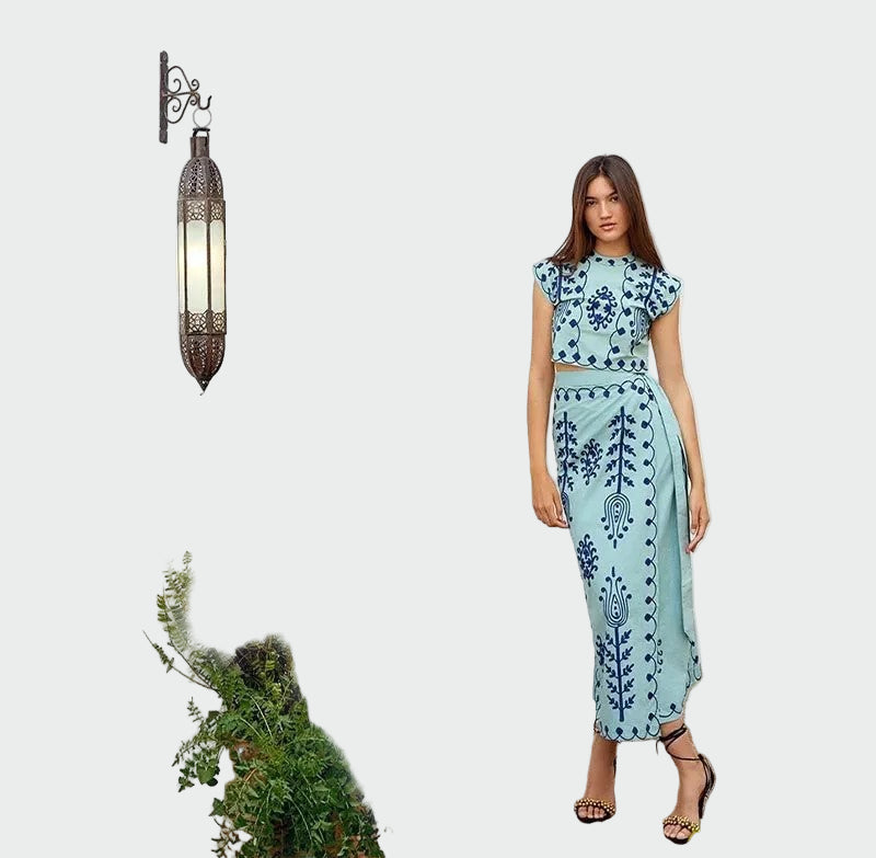 Elegant Set with Patterns