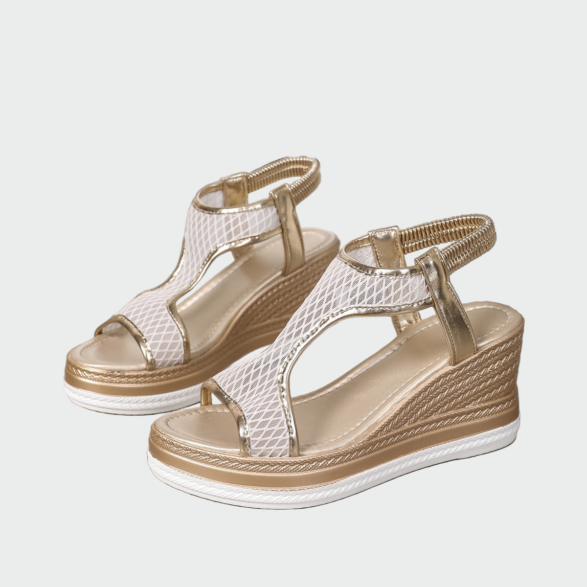 Elegant women's slip-on sandals with platform