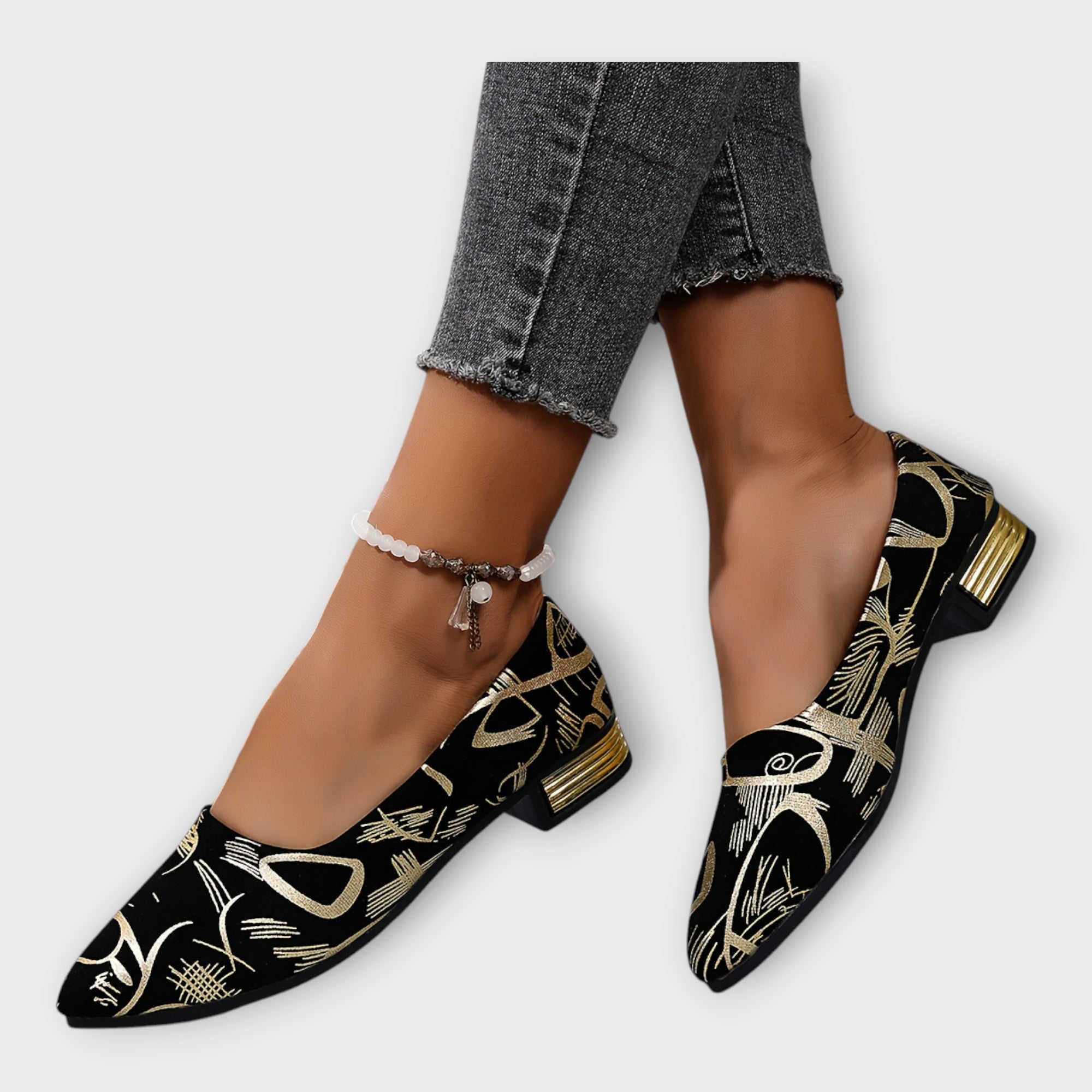 Elegant Ballerina Flats with Refined Details