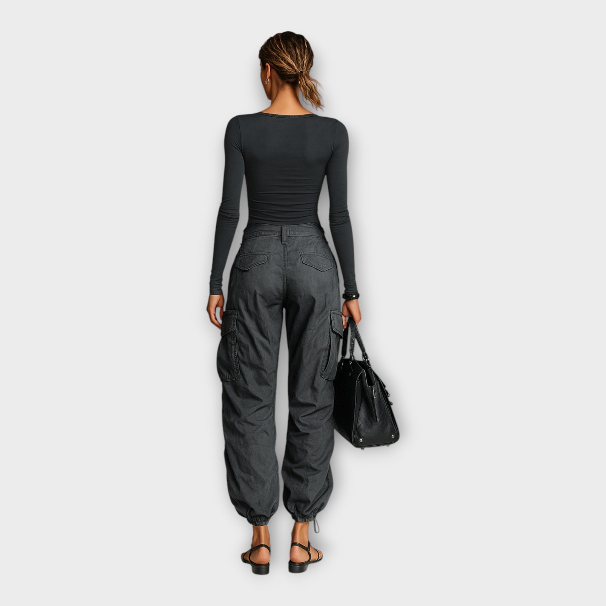 Cargo trousers with modern comfort