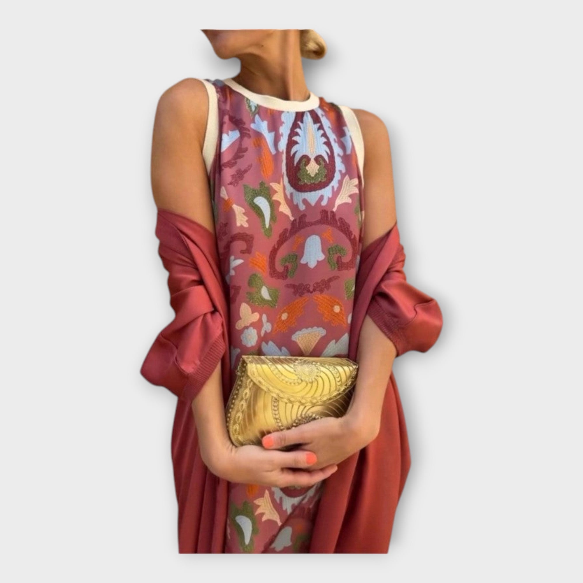 Elegant Dress with Striking Patterns