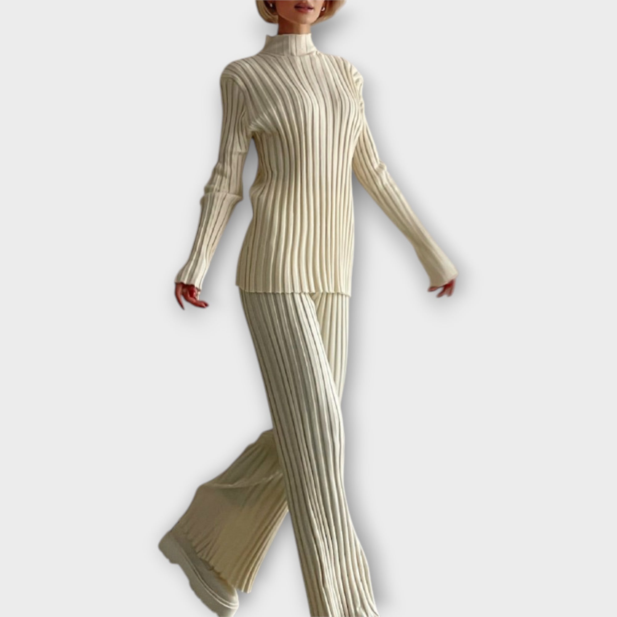 Knitted Set with Modern Line