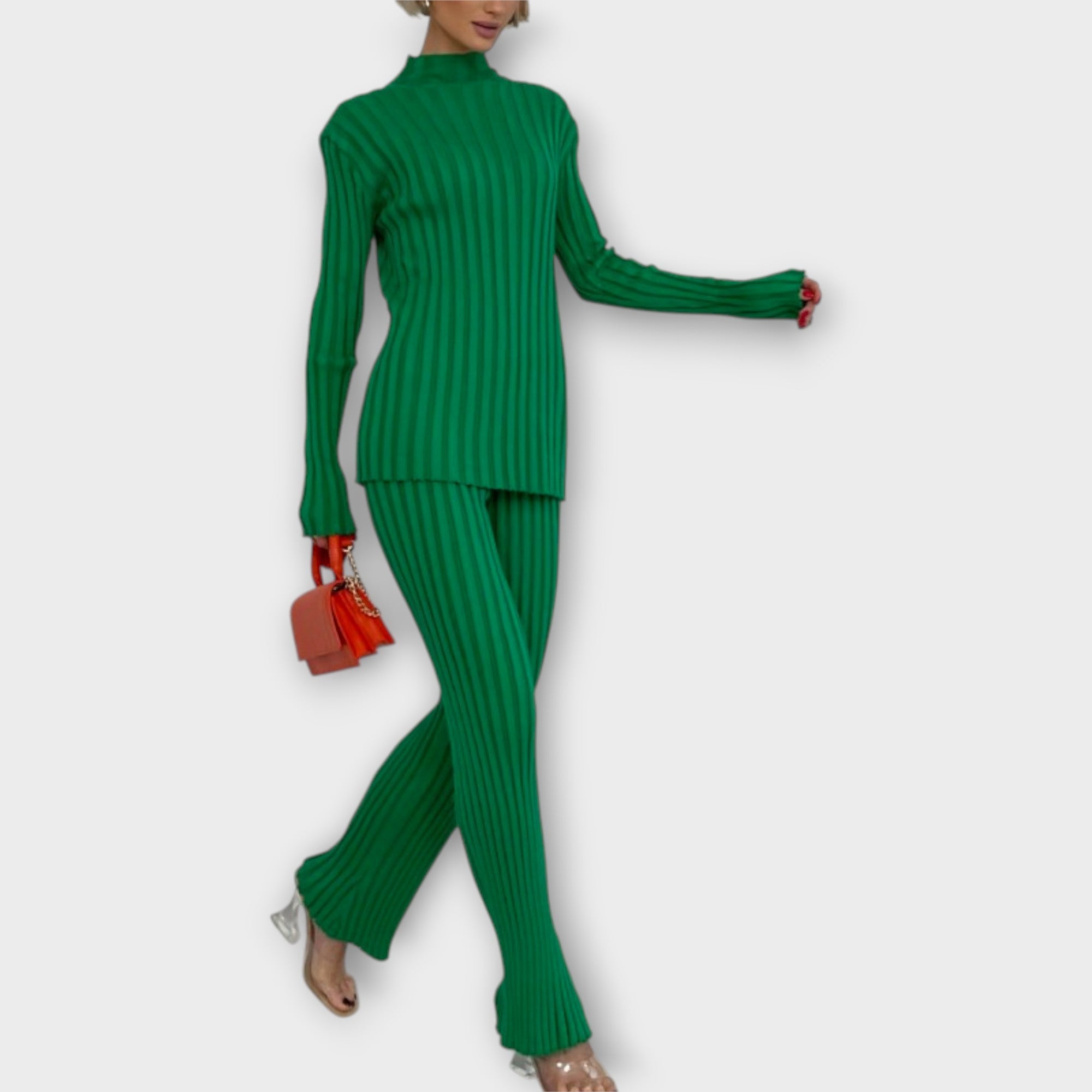 Knitted Set with Modern Line