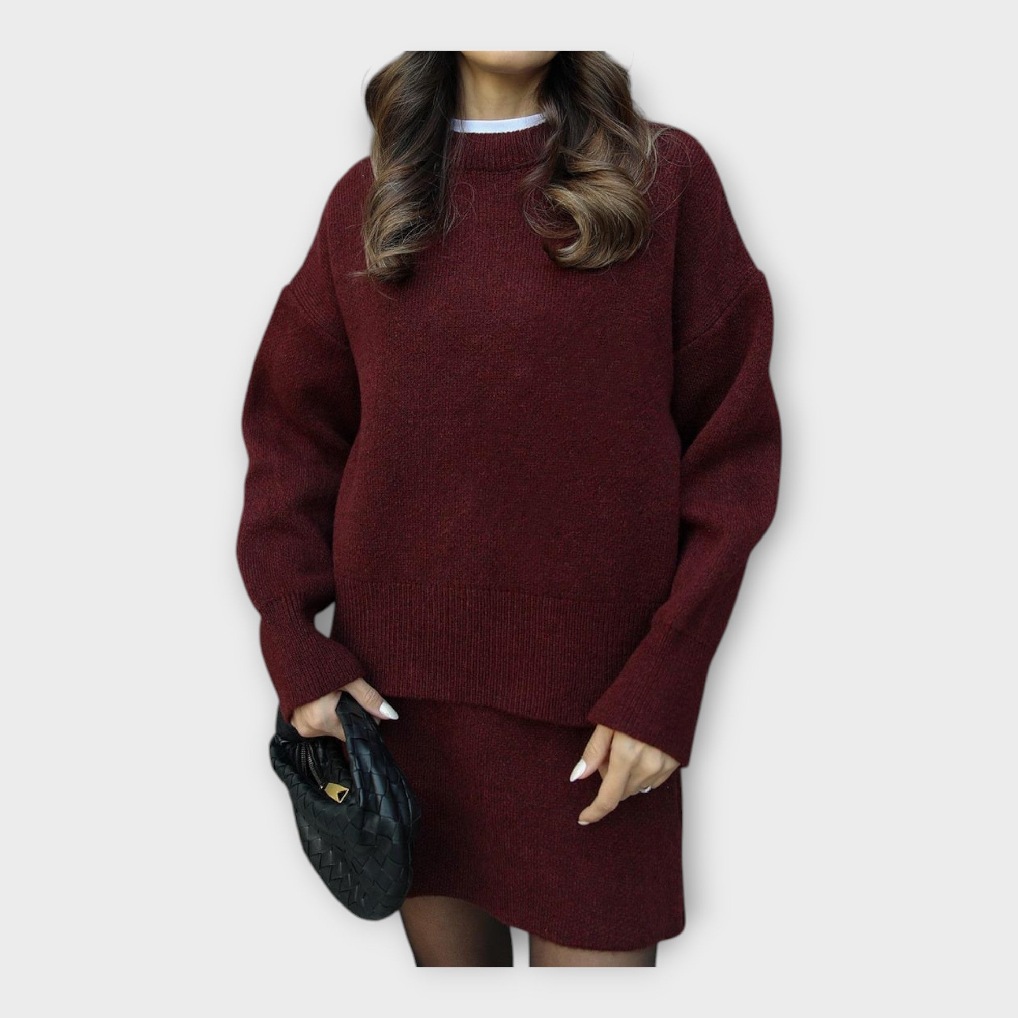 Knitted Top and Skirt Set with Modern Line