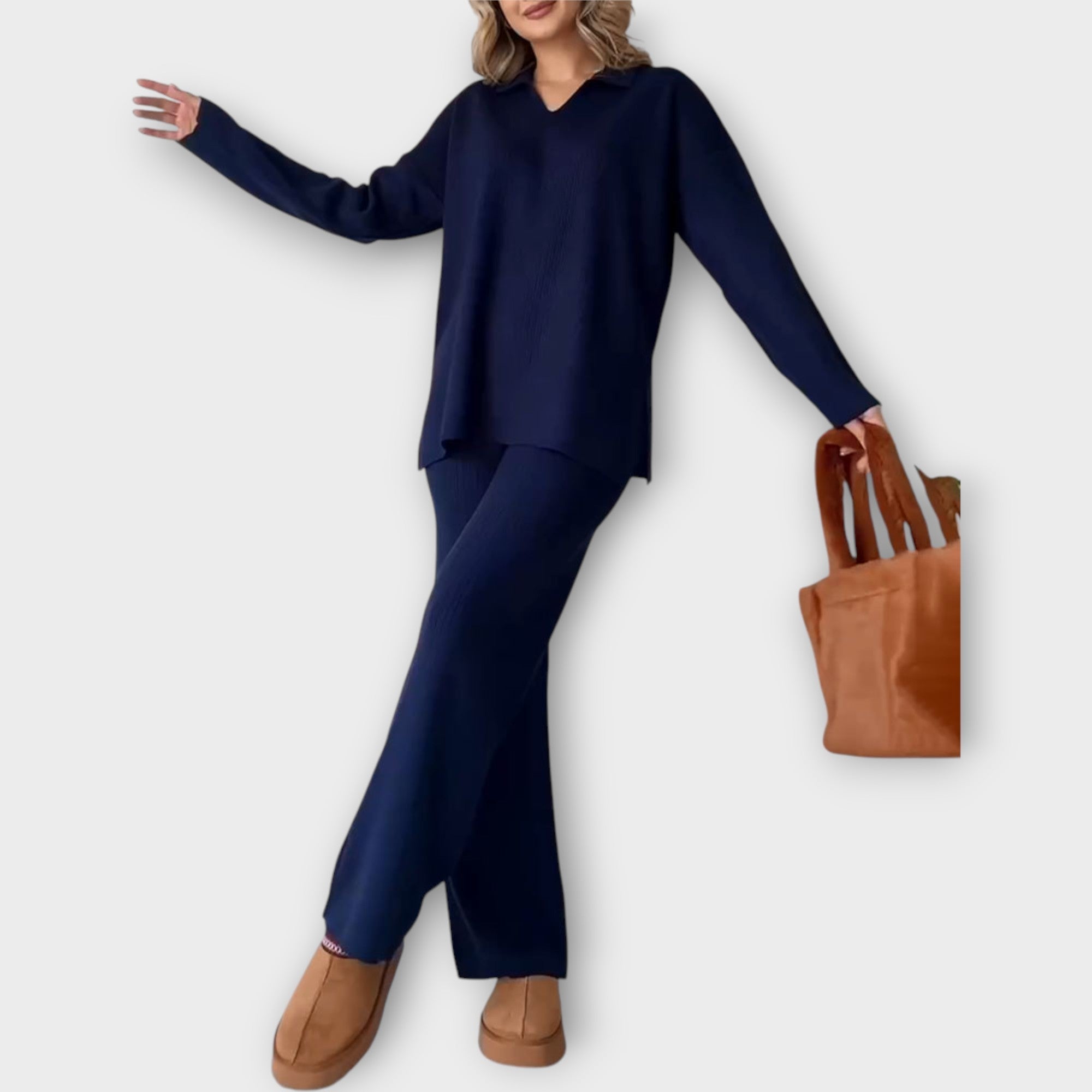 Set with Relaxed Fit and Minimal Design