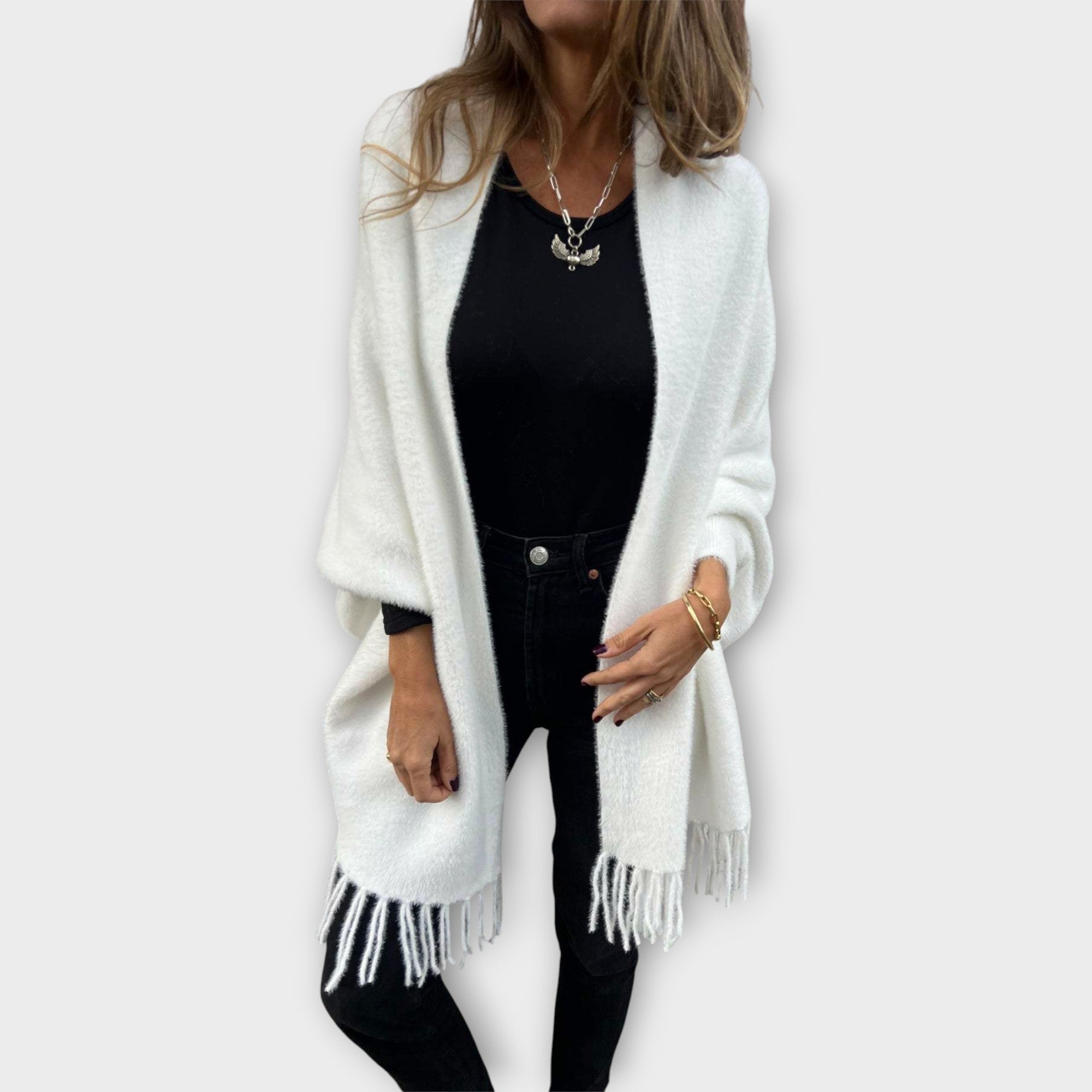 Knitted Wrap with Fringes