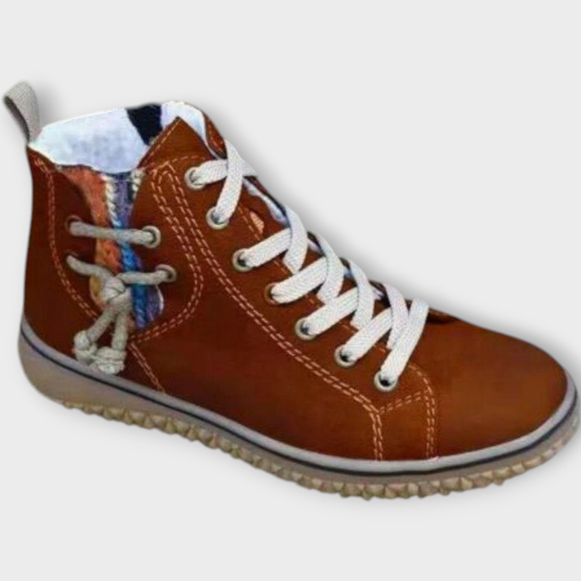 Modern Sports Boots with Comfortable Fit