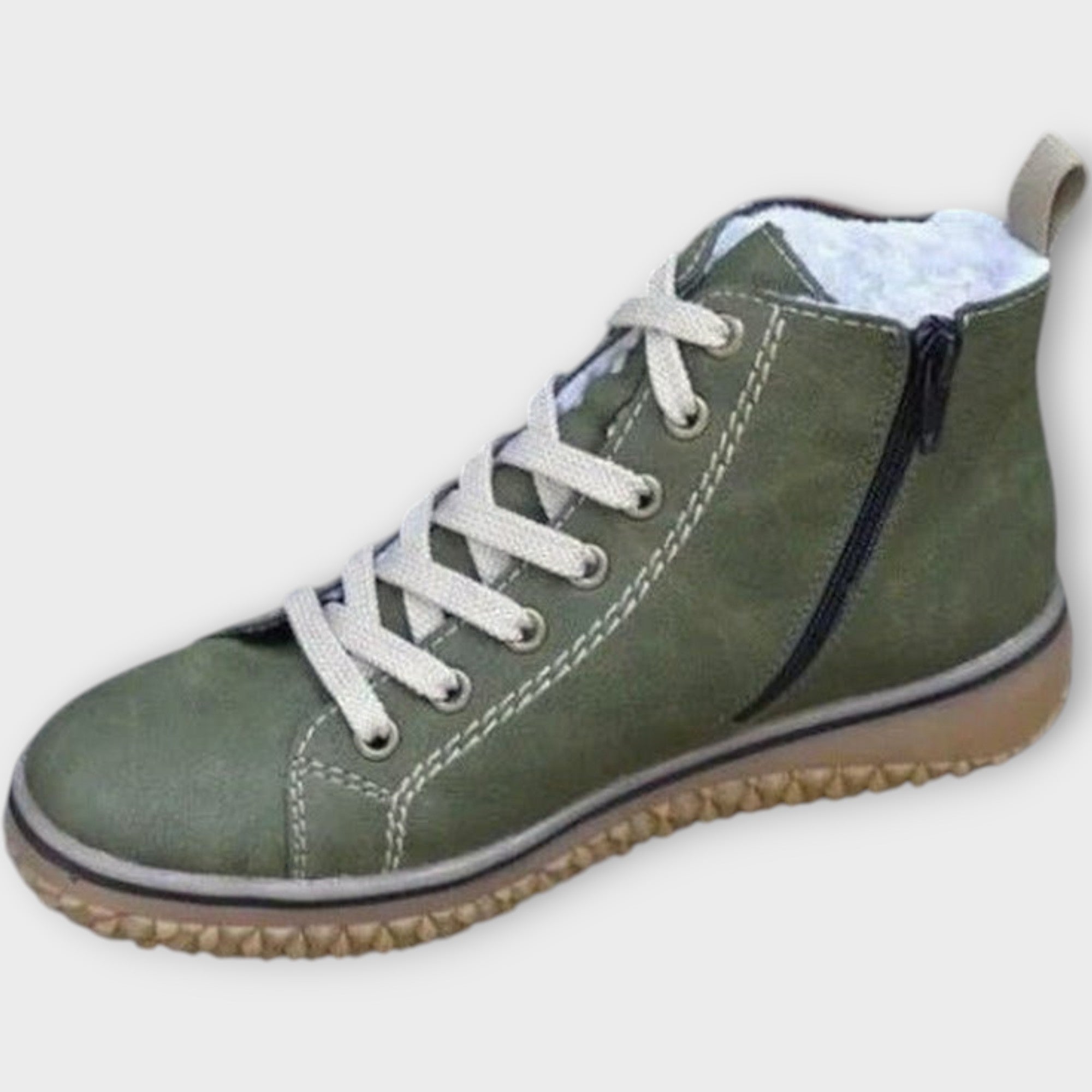 Modern Sports Boots with Comfortable Fit