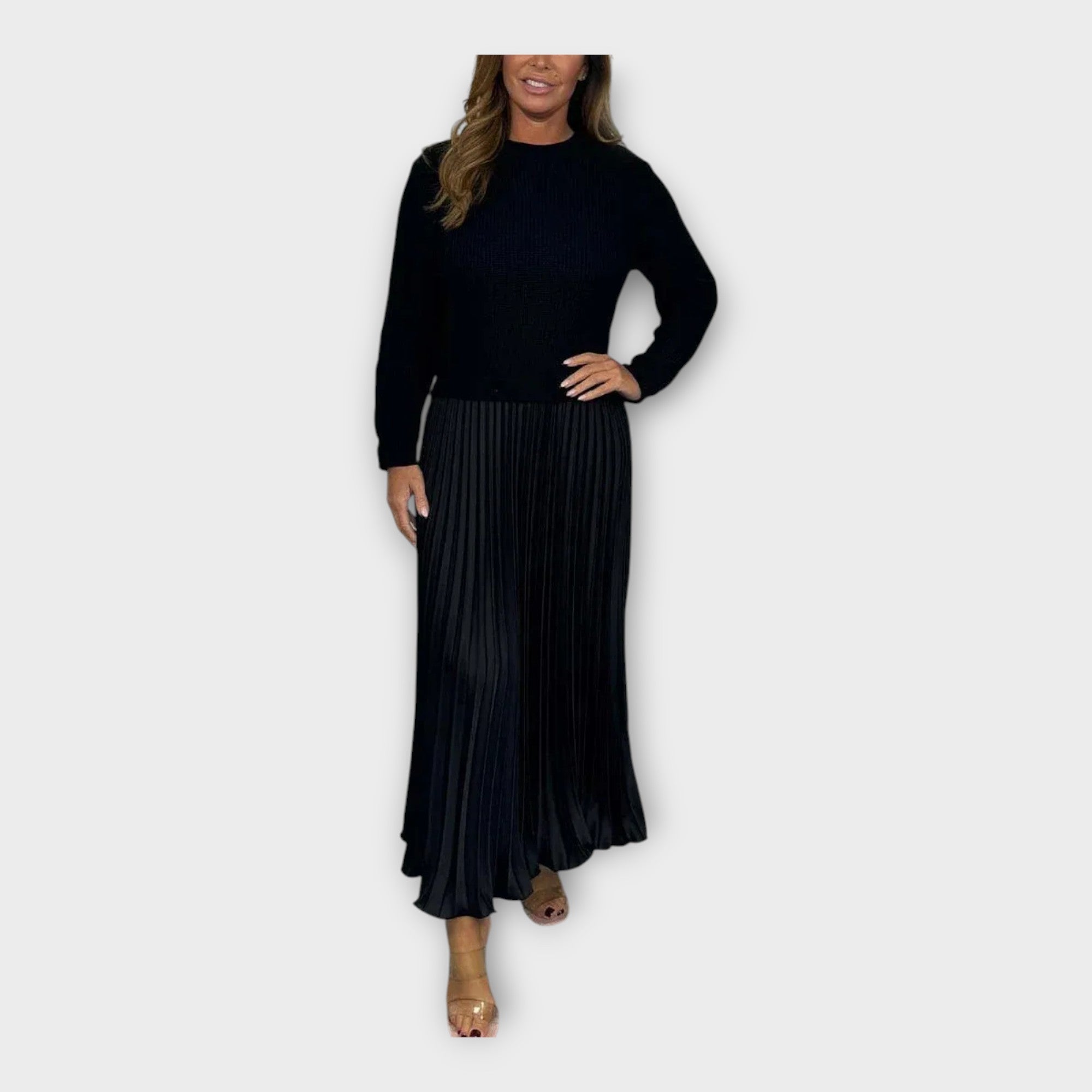 Elegant Dress with Pleated Design and Timeless Aesthetic