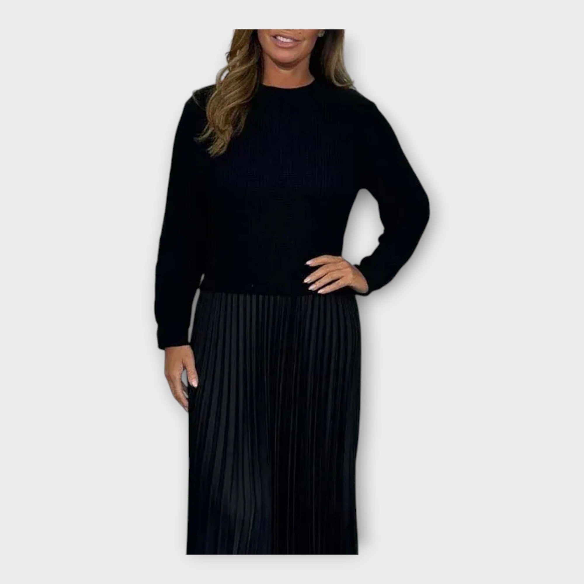 Elegant Dress with Pleated Design and Timeless Aesthetic