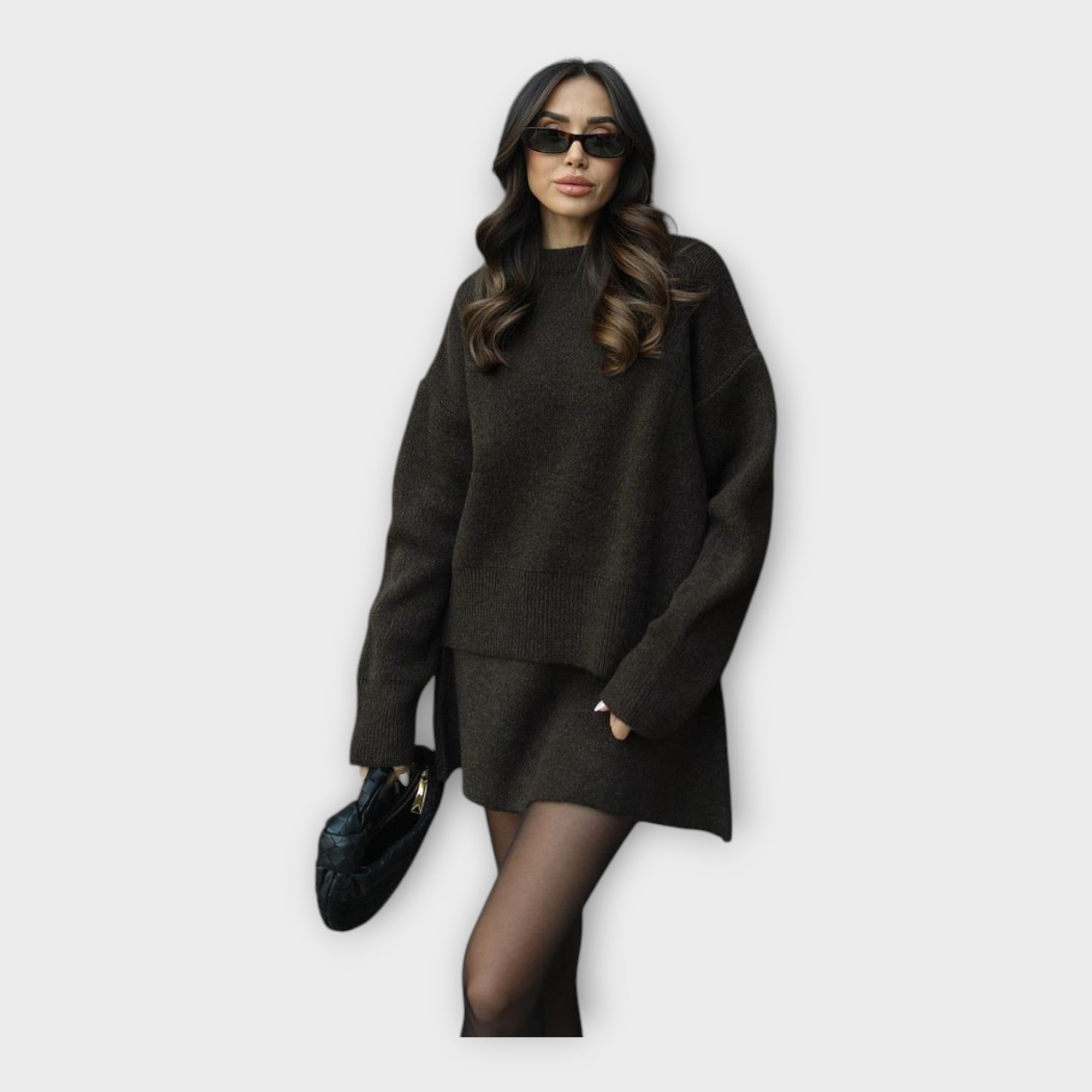 Knitted Top and Skirt Set with Modern Line