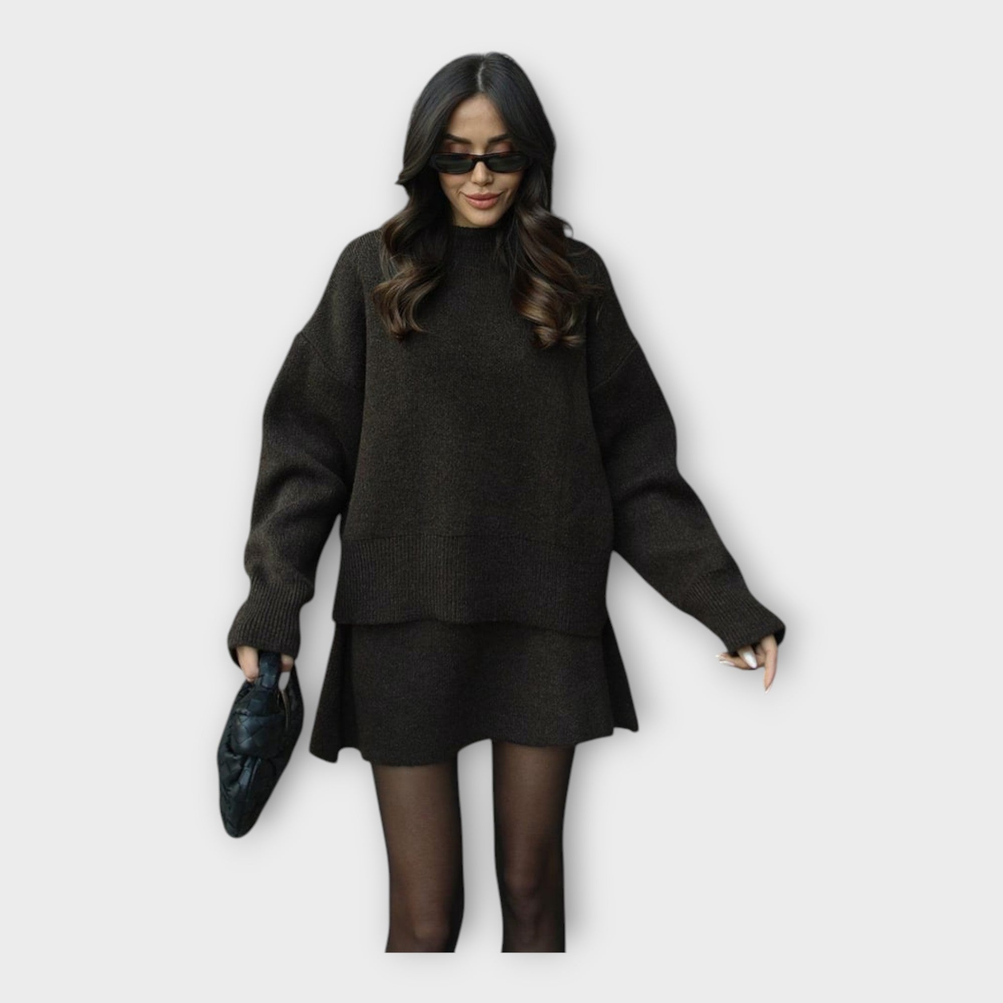 Knitted Top and Skirt Set with Modern Line