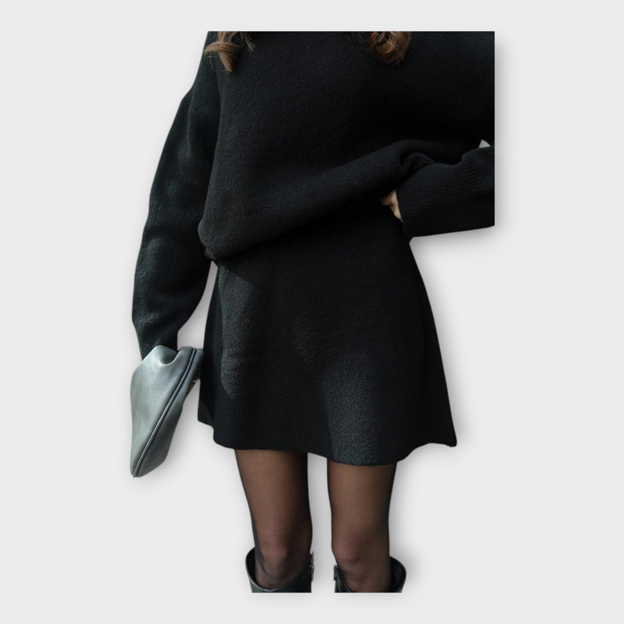 Knitted Top and Skirt Set with Modern Line