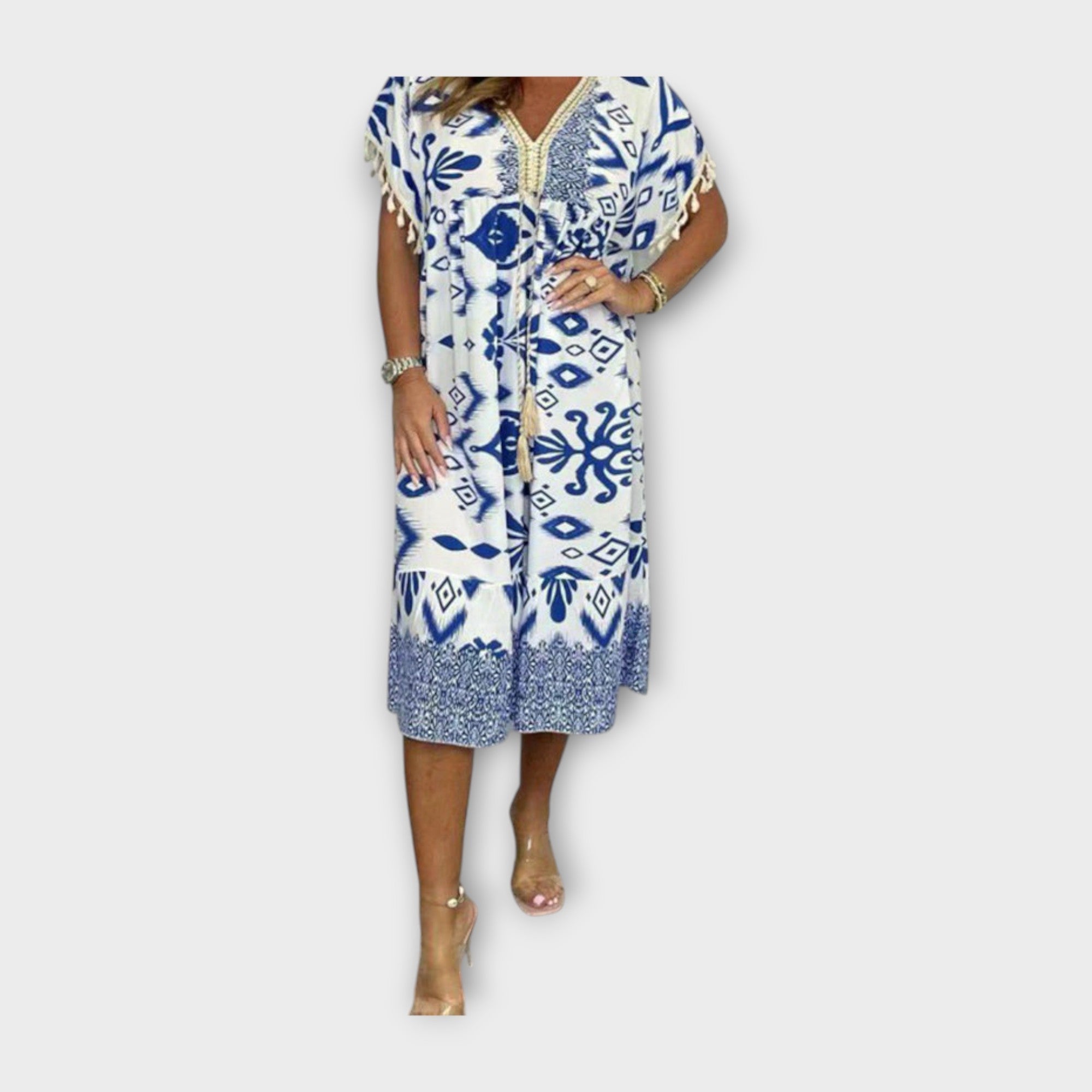 Knee-Length Kaftan with Patterns and Cord