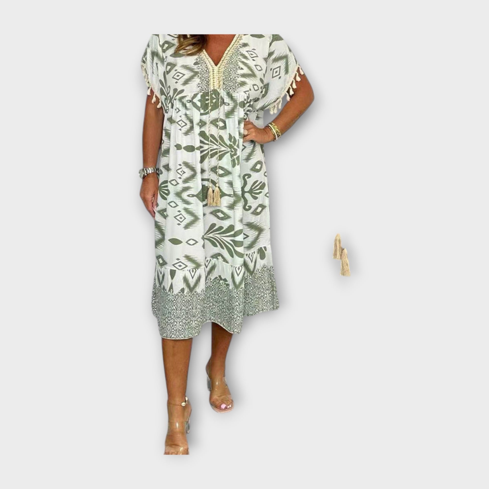 Knee-Length Kaftan with Patterns and Cord
