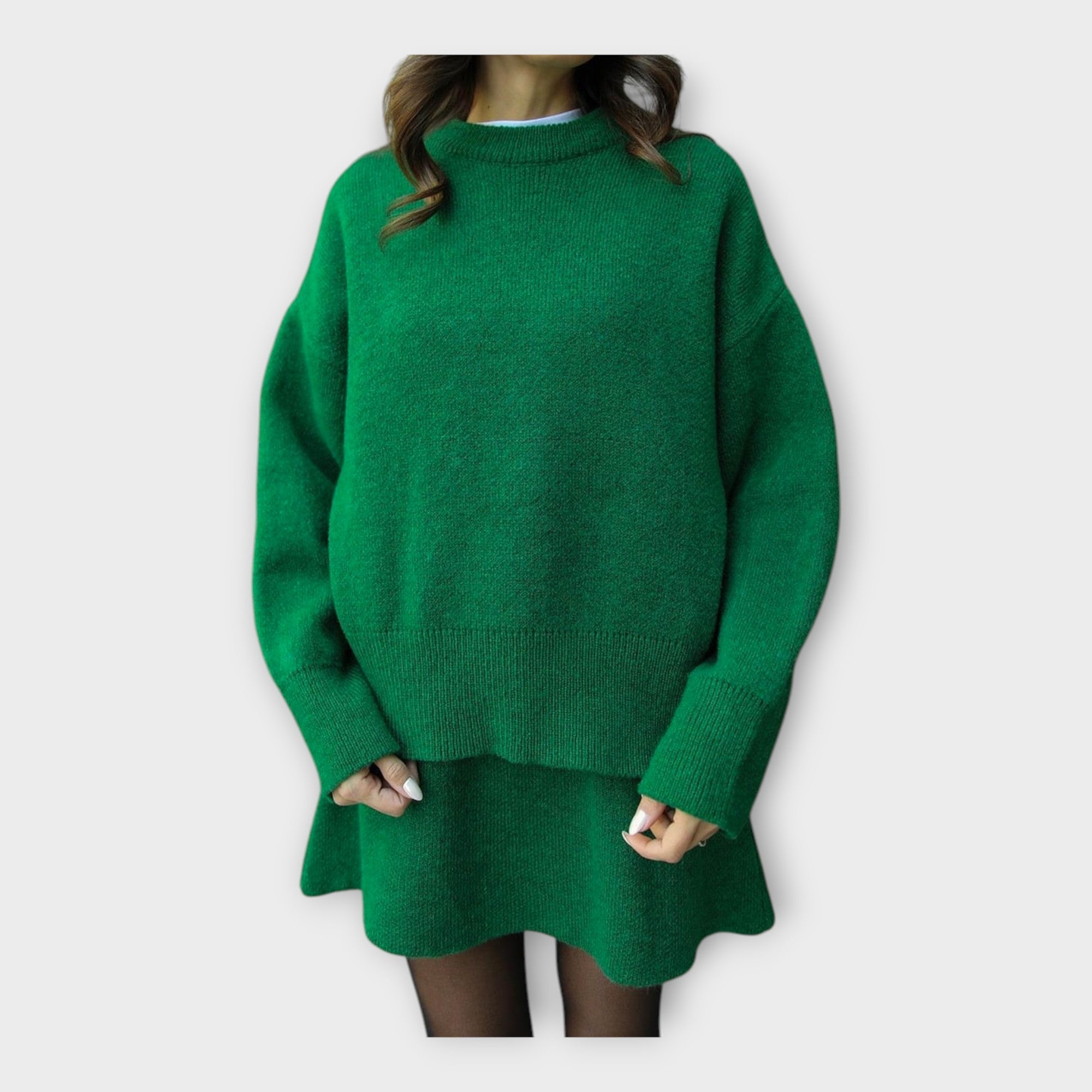 Knitted Top and Skirt Set with Modern Line